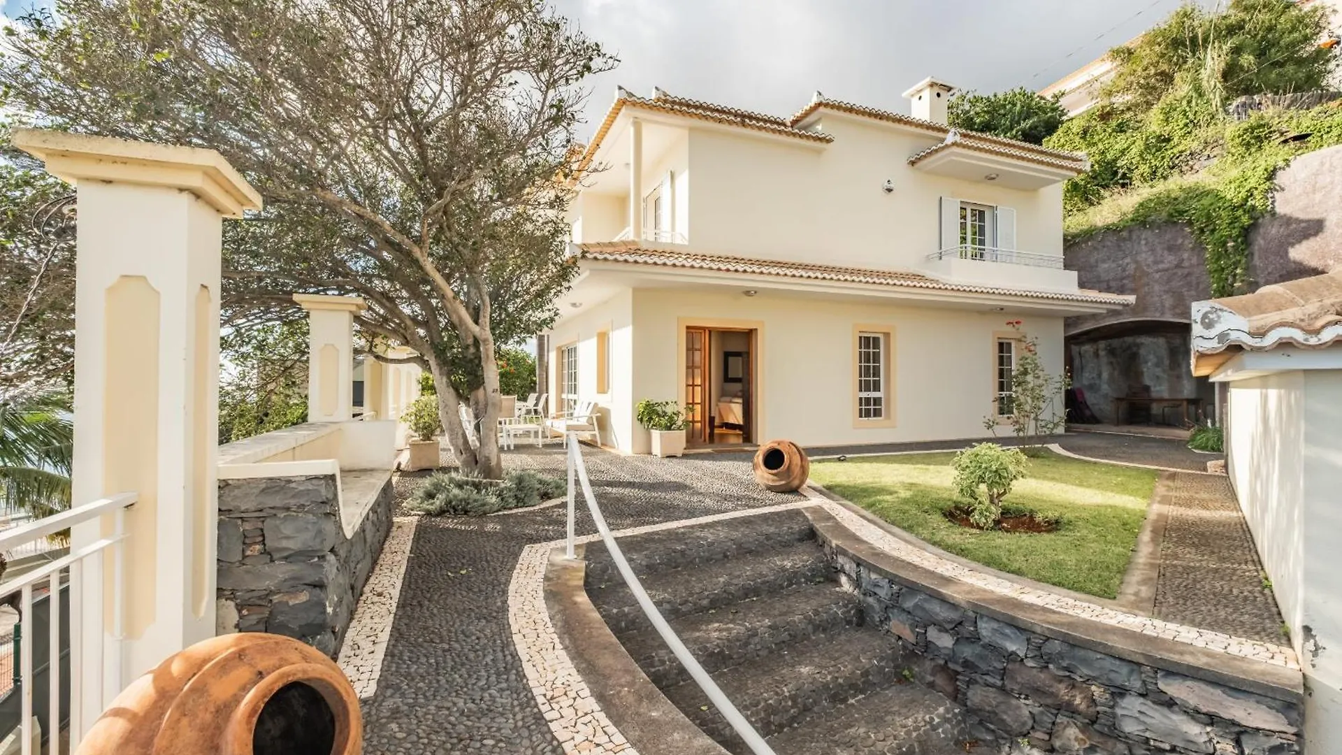 Casa Das Neves - By Wehost Фуншал Дом отдыха